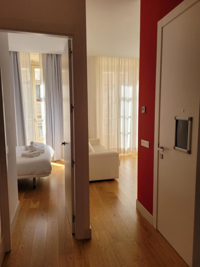 Hello Malaga Echegaray Premium Apartment Luaran gambar
