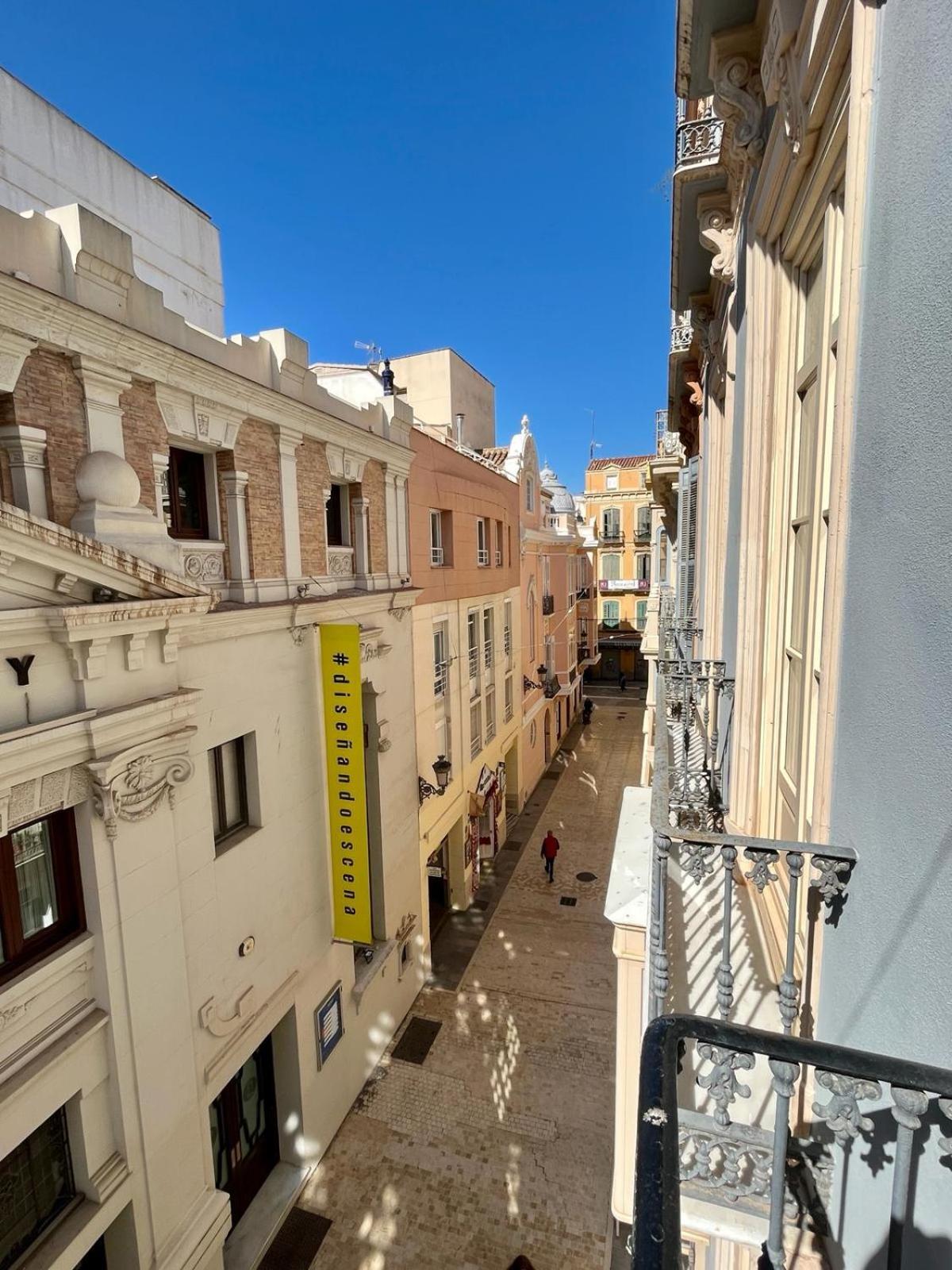 Hello Malaga Echegaray Premium Apartment Luaran gambar